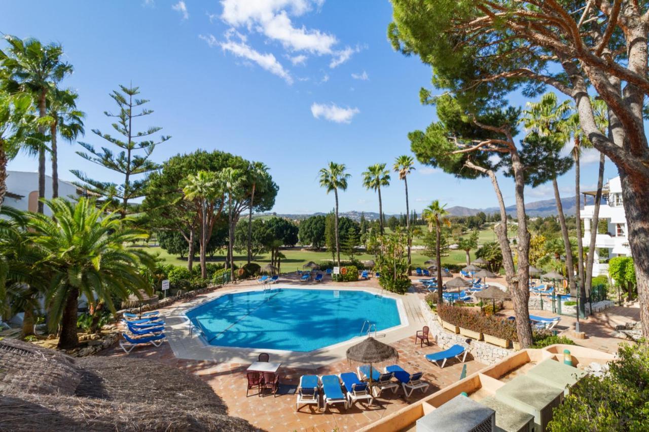 Matchroom Country Club Resort Fuengirola Extérieur photo