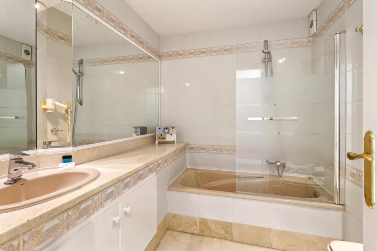 Matchroom Country Club Resort Fuengirola Extérieur photo