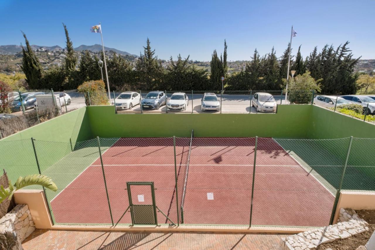 Matchroom Country Club Resort Fuengirola Extérieur photo