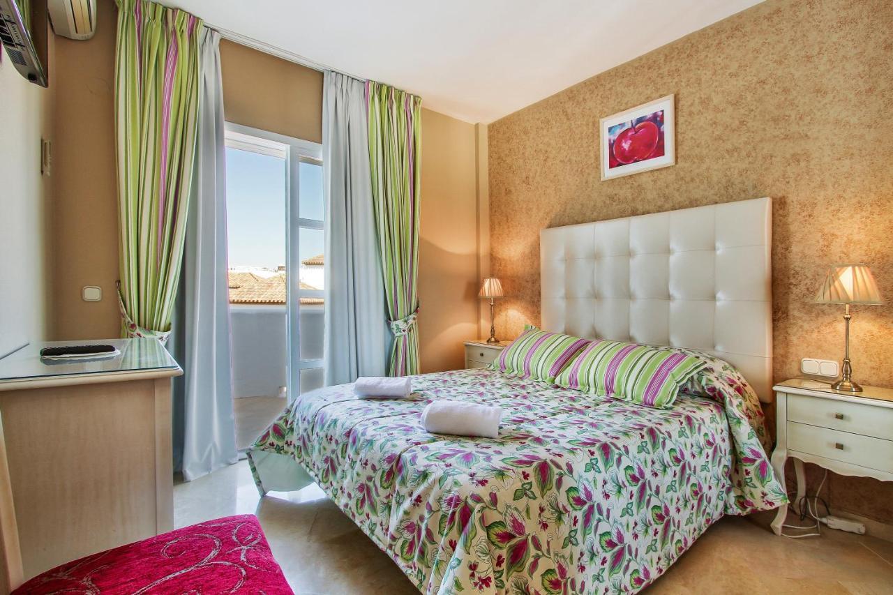Matchroom Country Club Resort Fuengirola Extérieur photo