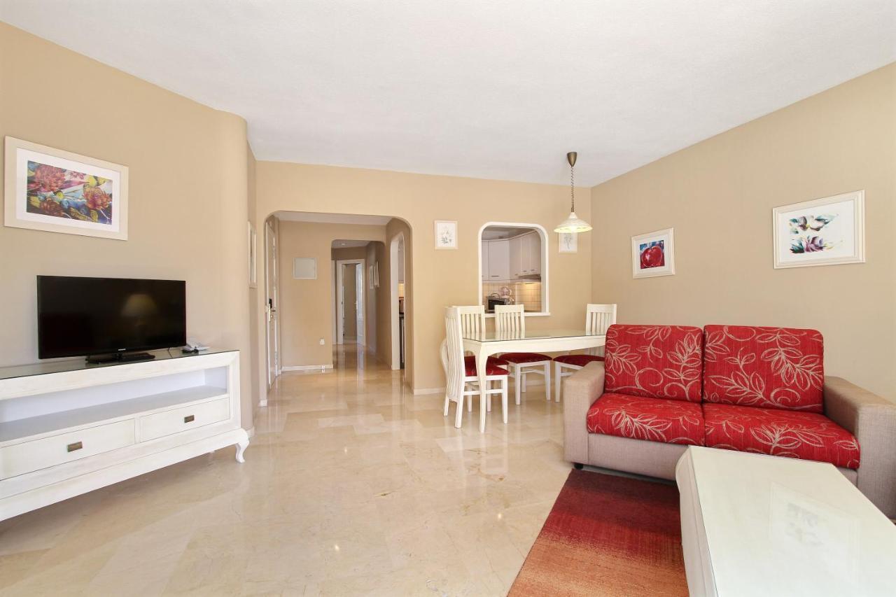 Matchroom Country Club Resort Fuengirola Extérieur photo